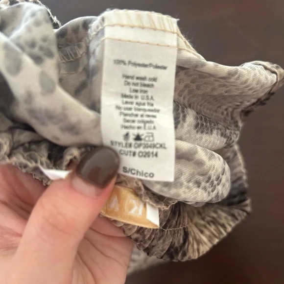 Karlie Snakeprint Shorts - Picture 3 of 4